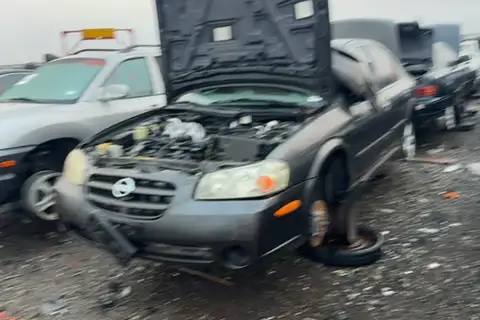 Photo of 2002 Nissan Maxima