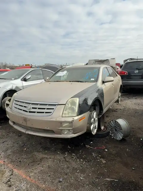 Photo of 2005 Cadillac Sts