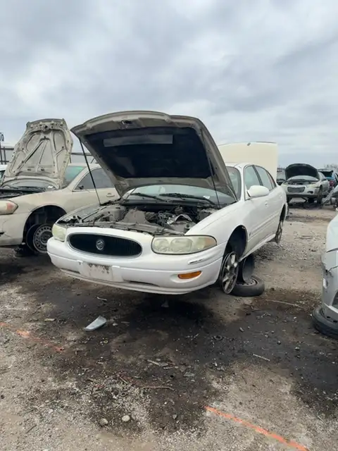 Photo of 2004 Buick Lesabre