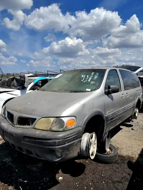 Photo of 2004 Pontiac Montana