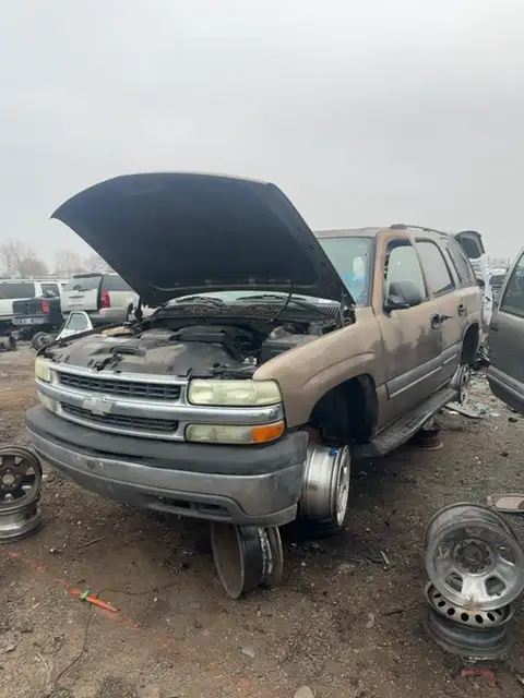 Photo of 2004 Chevrolet Tahoe