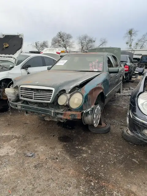 Photo of 1998 Mercedes-Benz E-Class