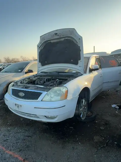 Photo of 2005 Ford Five Hundred