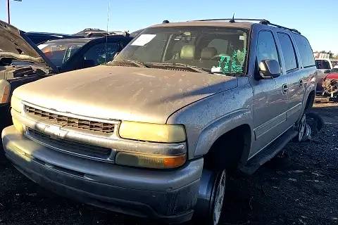 Photo of 2004 Chevrolet Suburban