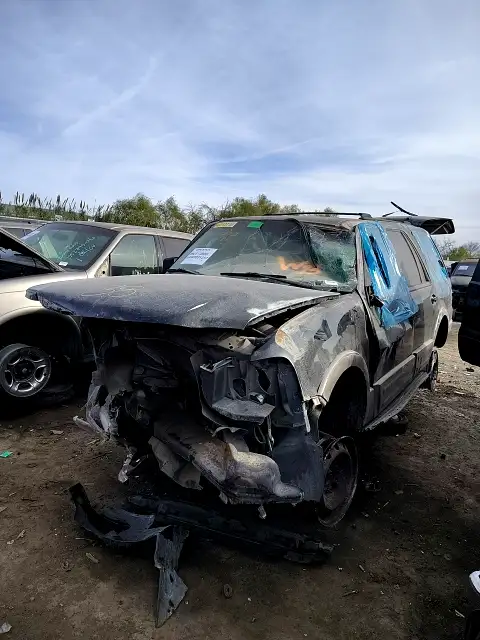 Photo of 2004 Ford Expedition