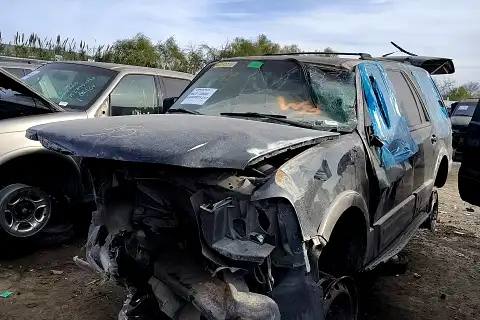 Photo of 2004 Ford Expedition