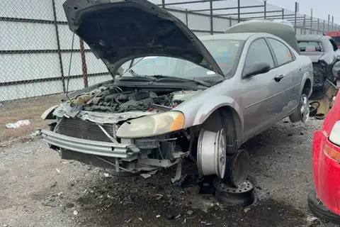 Photo of 2006 Dodge Stratus