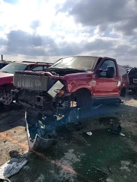 Photo of 2002 Ford Excursion