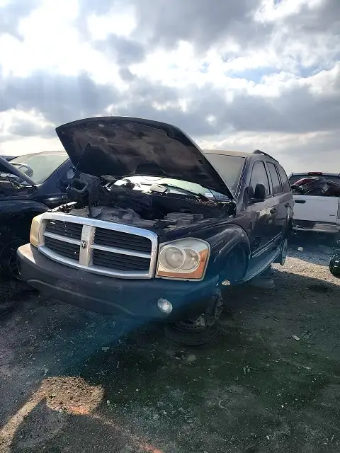 Photo of 2005 Dodge Durango