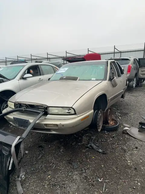 Photo of 1996 Buick Regal