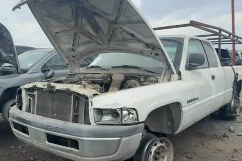 Photo of 2002 Dodge Ram 2500