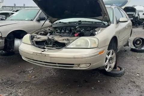 Photo of 2001 Mercury Sable