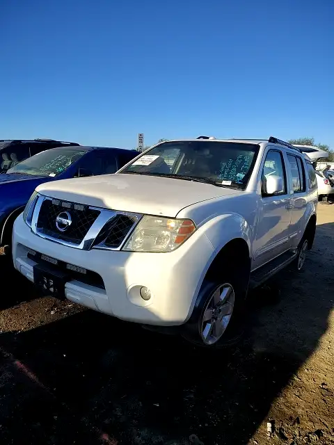 Photo of 2008 Nissan Pathfinder