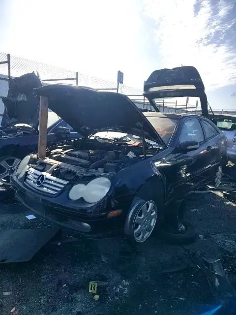 Photo of 2002 Mercedes-Benz C-Class