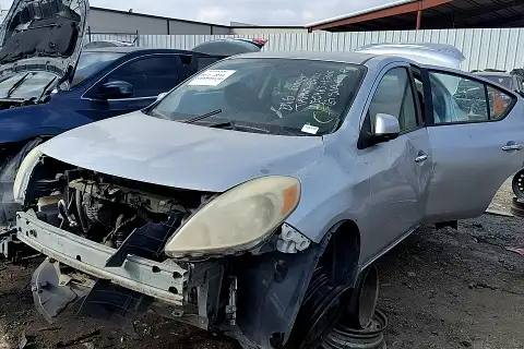 Photo of 2012 Nissan Versa
