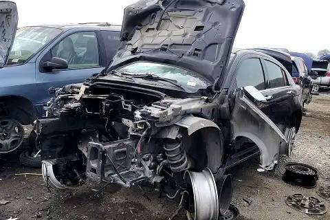 Photo of 2013 Chrysler 200
