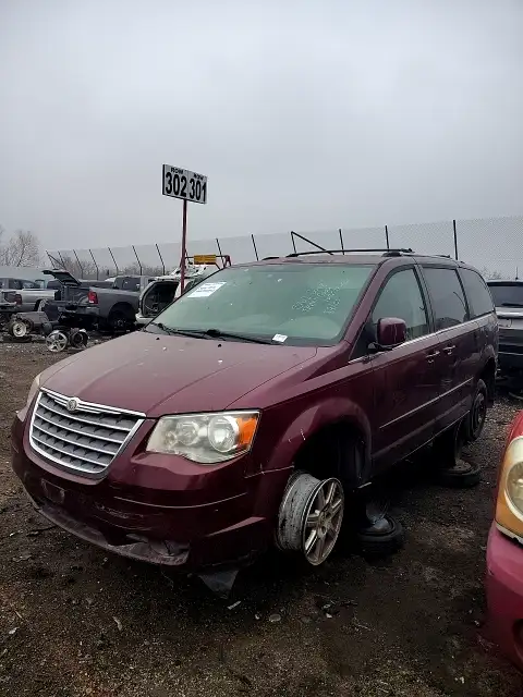 Photo of 2008 Chrysler Town & Country