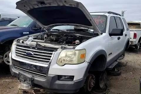 Photo of 2006 Ford Explorer Sport