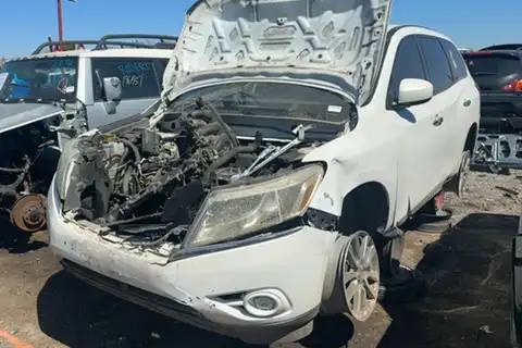 Photo of 2013 Nissan Pathfinder
