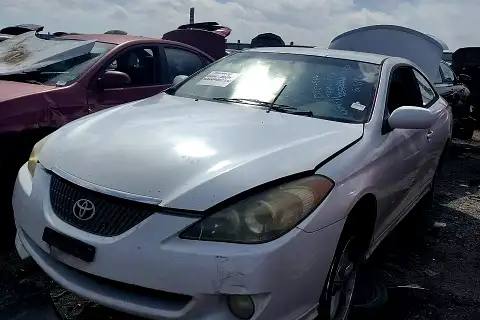 Photo of 2004 Toyota Camry Solara