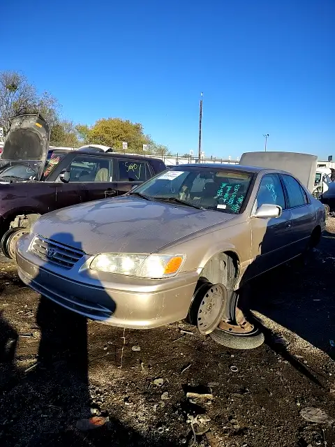 Photo of 2000 Toyota Camry