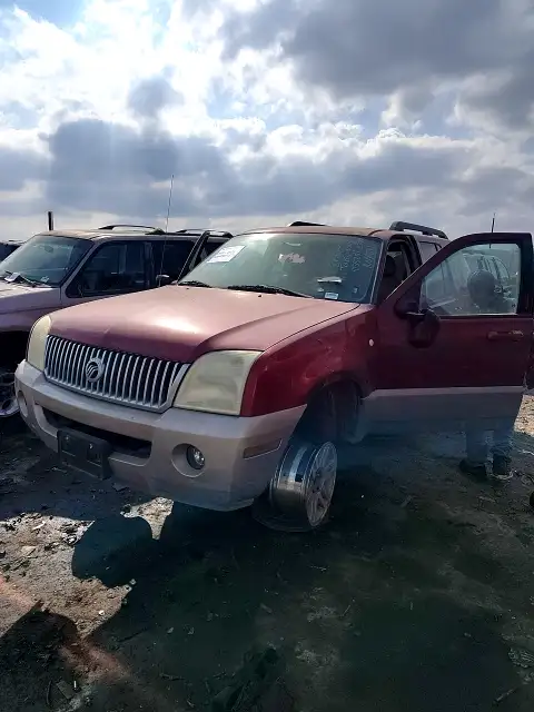 Photo of 2005 Mercury Mountaineer