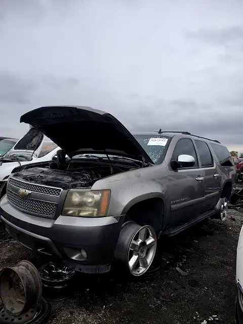 Photo of 2007 Chevrolet Suburban