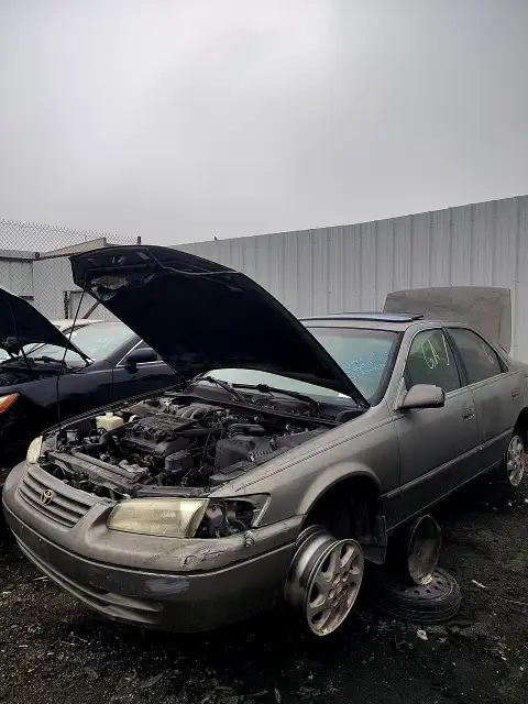 Photo of 1998 Toyota Camry
