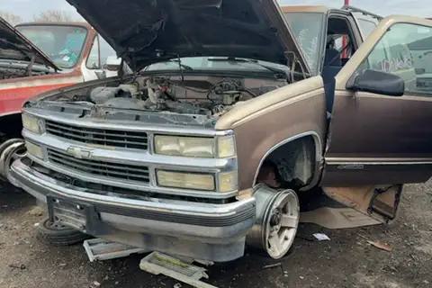 Photo of 1994 Chevrolet Suburban
