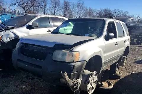 Photo of 2003 Ford Escape