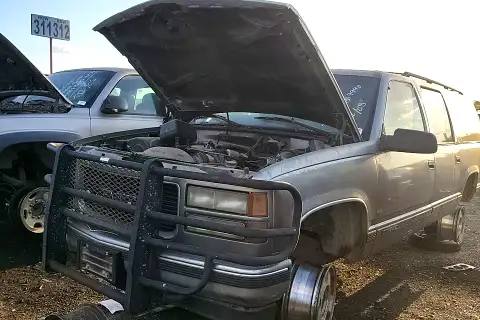 Photo of 1999 Gmc Suburban