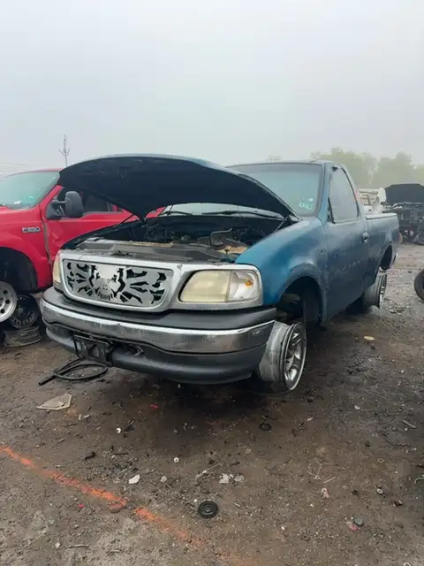 Photo of 2000 Ford F-150