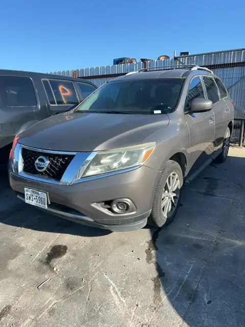 Photo of 2013 Nissan Pathfinder