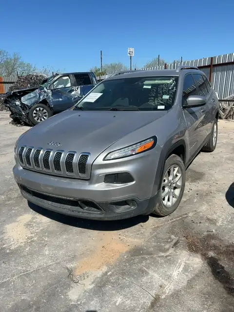 Photo of 2018 Jeep Cherokee