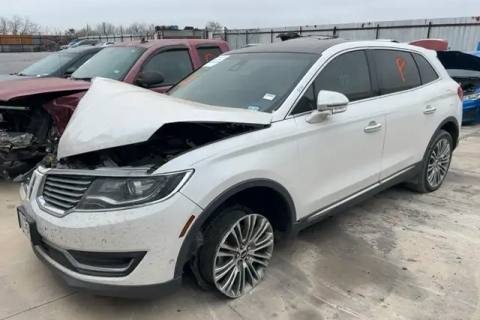 Photo of 2016 Lincoln Mkx