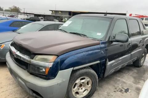 Photo of 2003 Chevrolet Avalanche