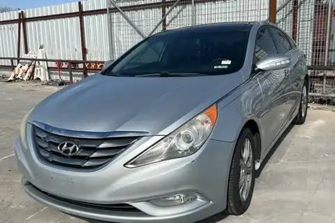 Photo of 2012 Hyundai Sonata