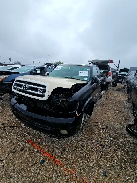 Photo of 2003 Toyota Tundra