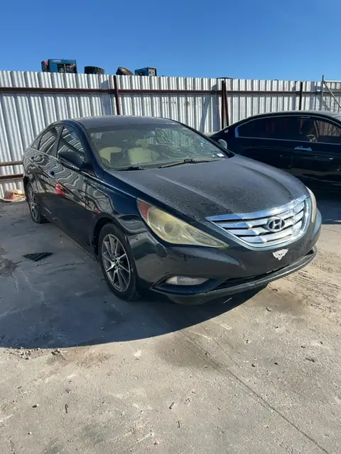 Photo of 2013 Hyundai Sonata
