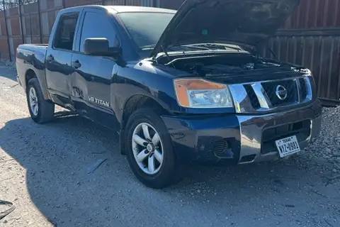 Photo of 2011 Nissan Titan