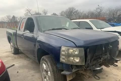 Photo of 2010 Chevrolet Silverado