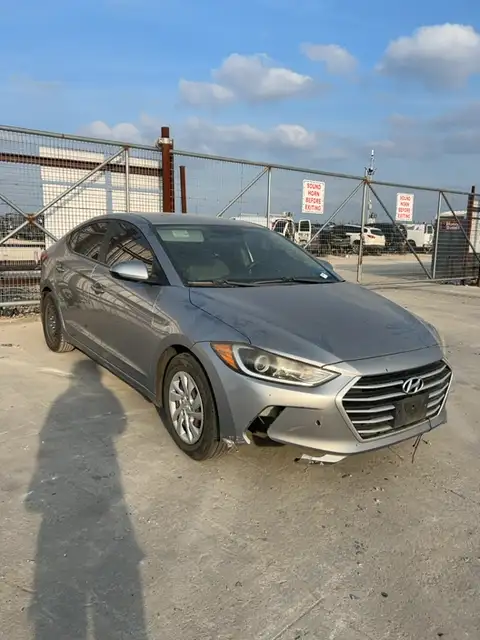 Photo of 2017 Hyundai Elantra