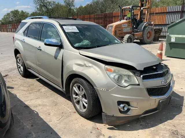 Photo of 2013 Chevrolet Equinox