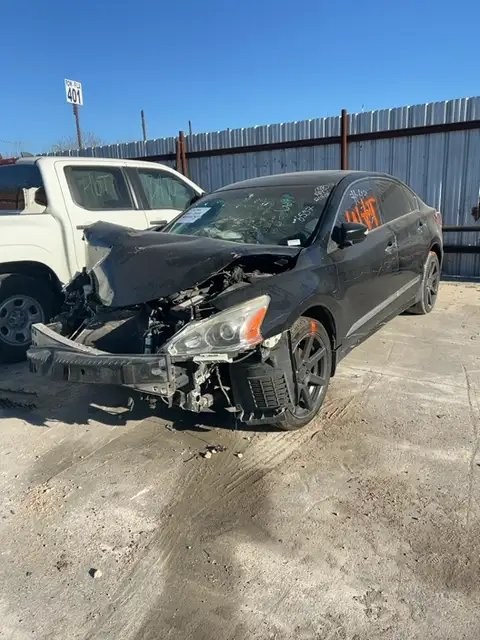 Photo of 2015 Nissan Altima