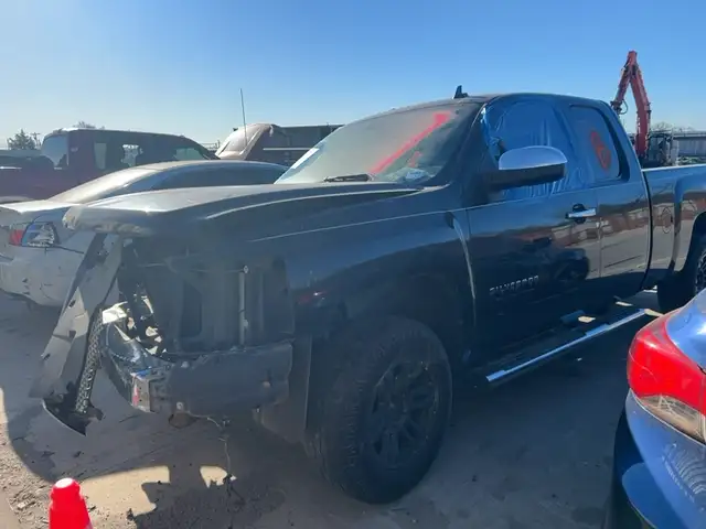 Photo of 2013 Chevrolet Silverado
