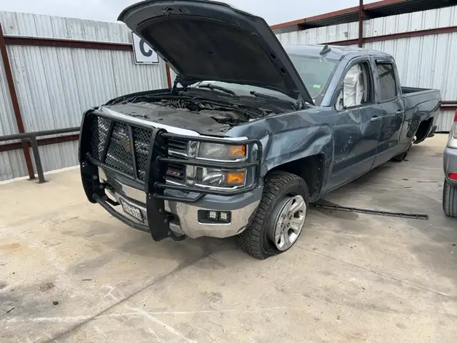 Photo of 2015 Chevrolet Silverado