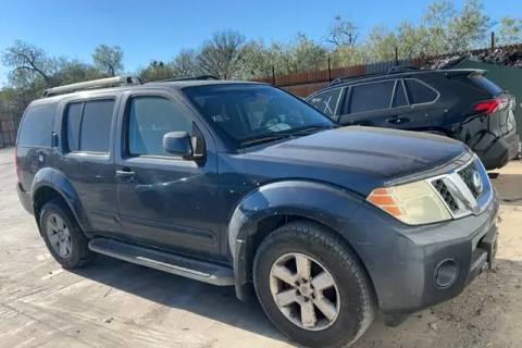 Photo of 2010 Nissan Pathfinder