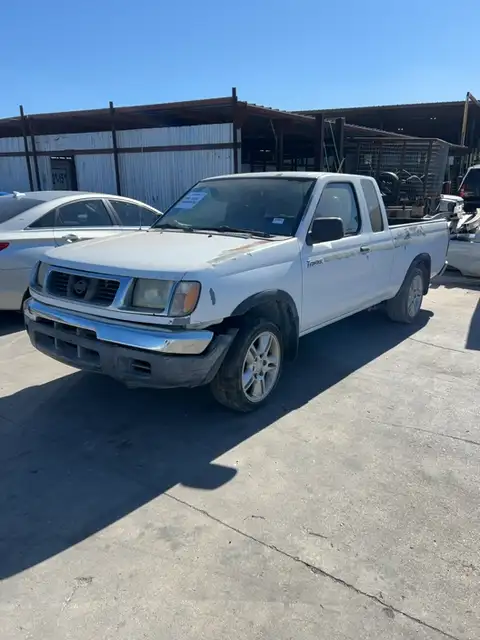 Photo of 1998 Nissan Frontier