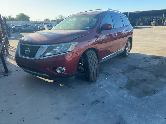 Photo of 2014 Nissan Pathfinder