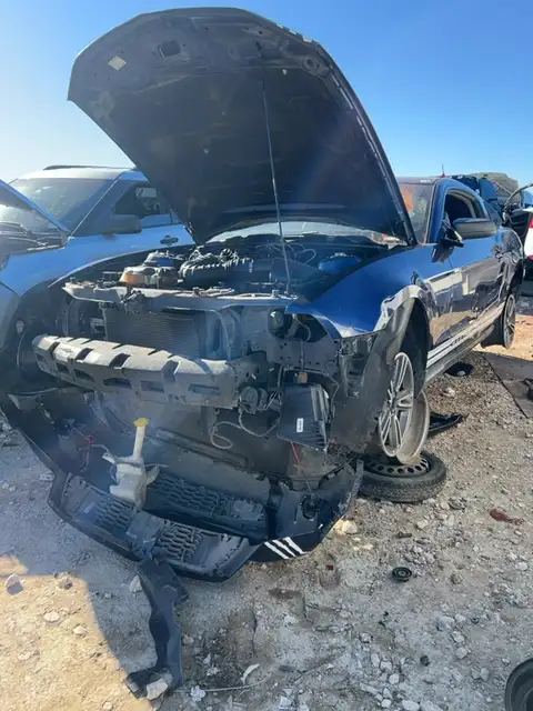 Photo of 2010 Ford Mustang